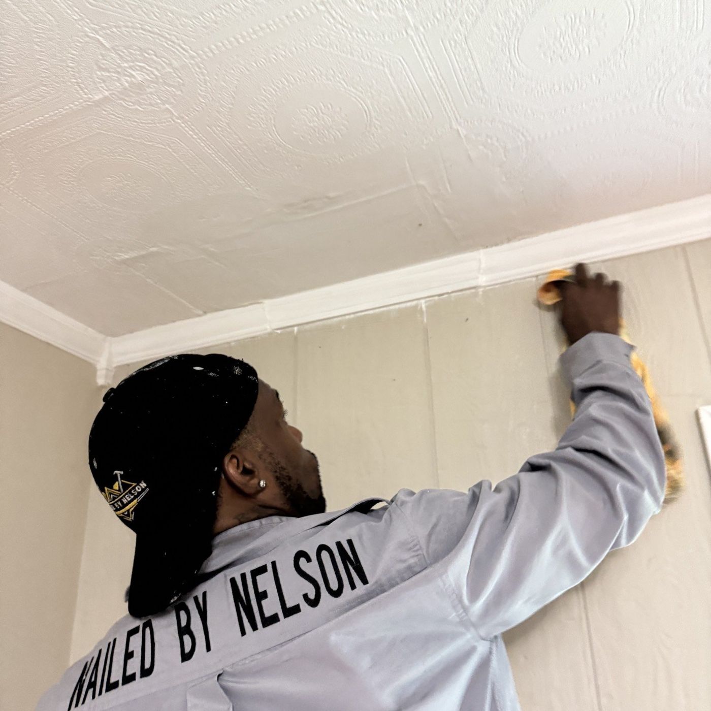 Larry cutting in interior paint